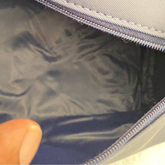 Estée Lauder 3-piece Travel Makeup, Storage, Toiletries Bag Set, Navy and White - Picture 2 of 16